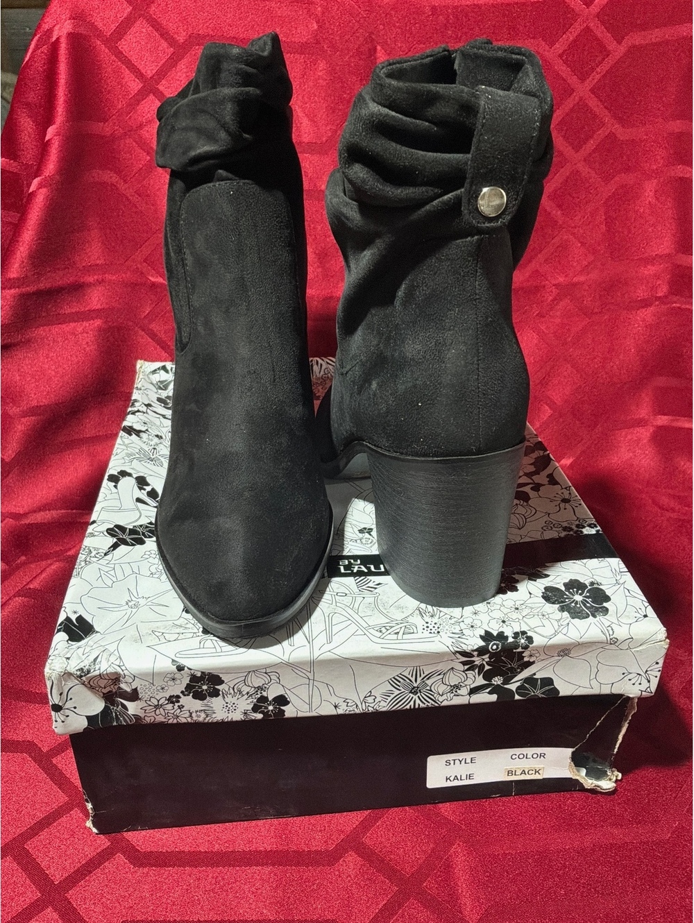 CL by Laundry Kalie Black Women's Ankle Boots